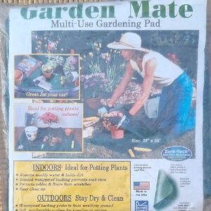 Multi-Use Gardening Pad - Green